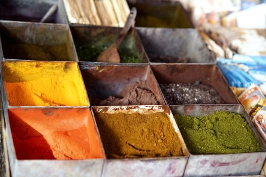 Spices & Seasonings